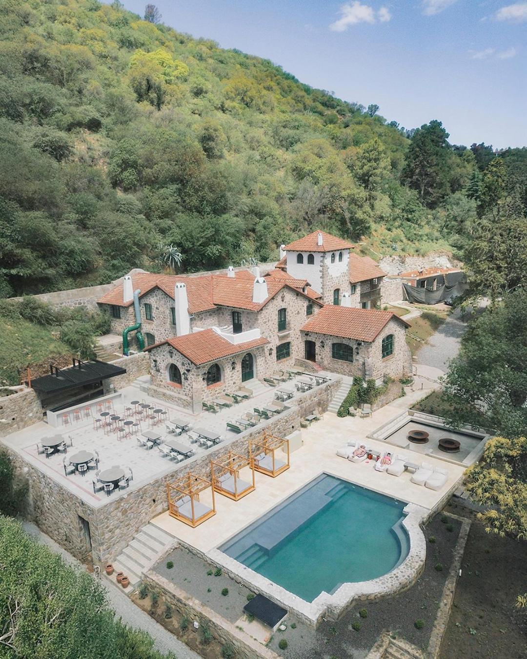 Отель Casa Toledo Ла-Кумбре Экстерьер фото